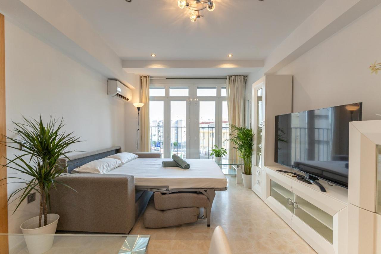 Charming 3 Bedroom Apartment At Triana Center By Oui Seville Exterior photo