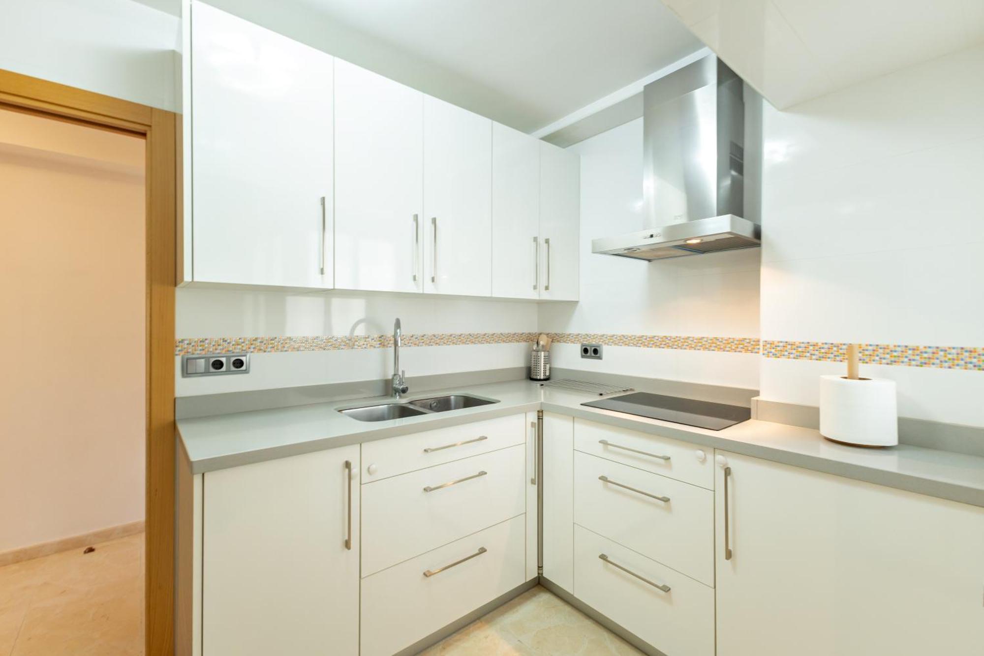 Charming 3 Bedroom Apartment At Triana Center By Oui Seville Exterior photo