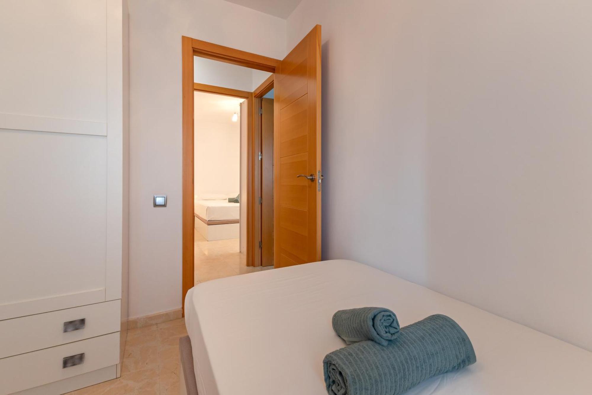 Charming 3 Bedroom Apartment At Triana Center By Oui Seville Exterior photo