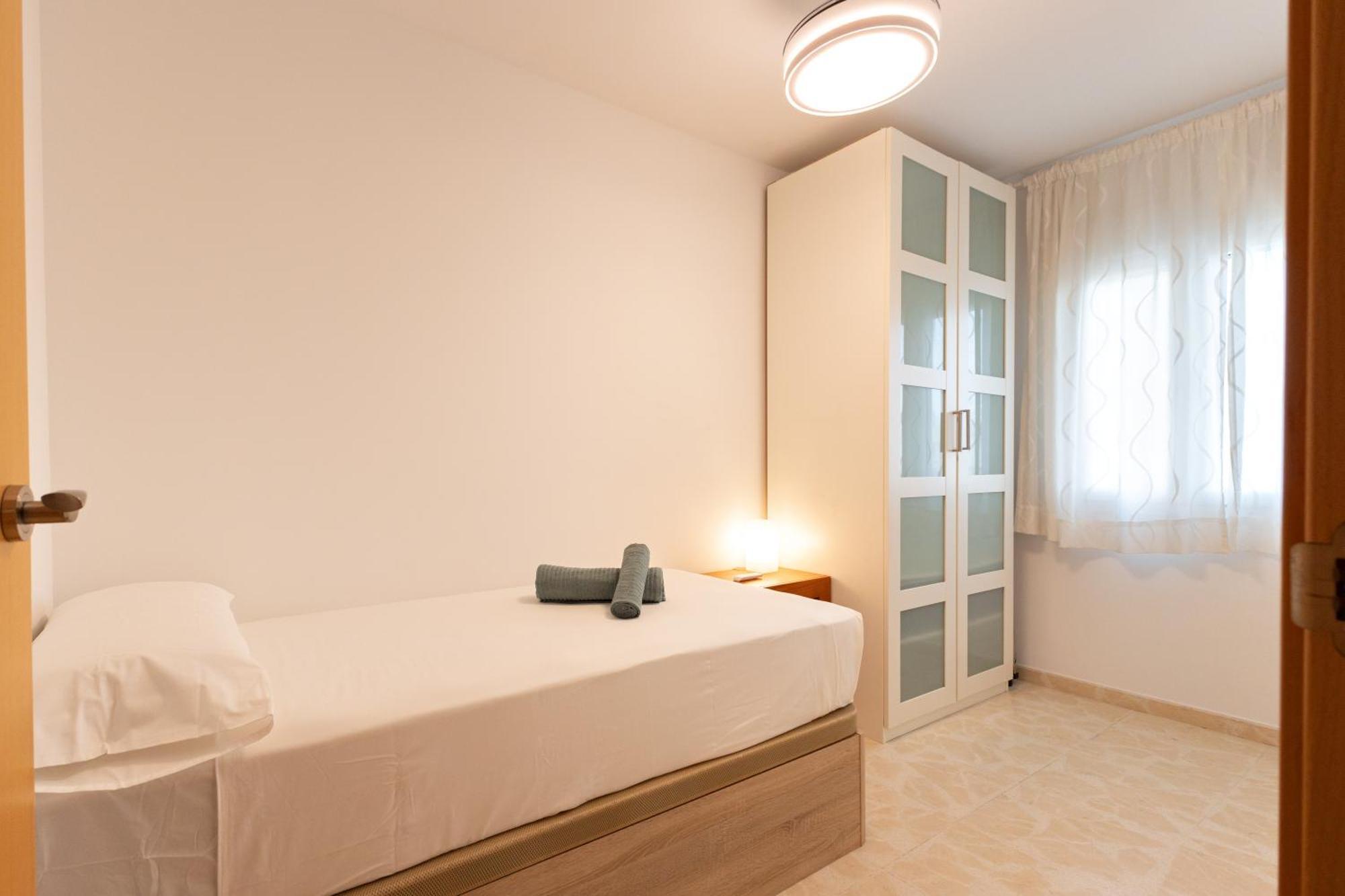 Charming 3 Bedroom Apartment At Triana Center By Oui Seville Exterior photo